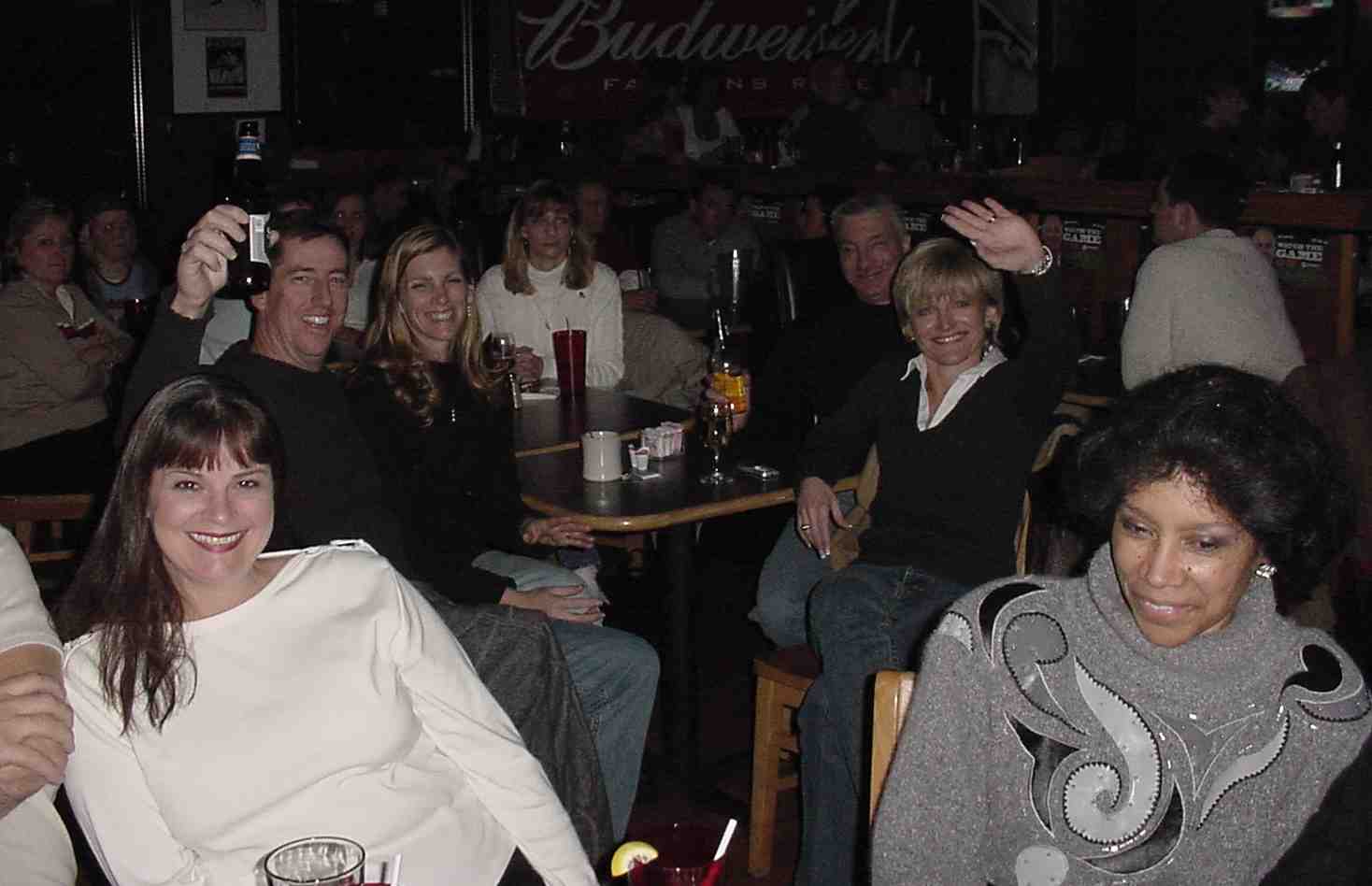 Lcrowd4.jpg